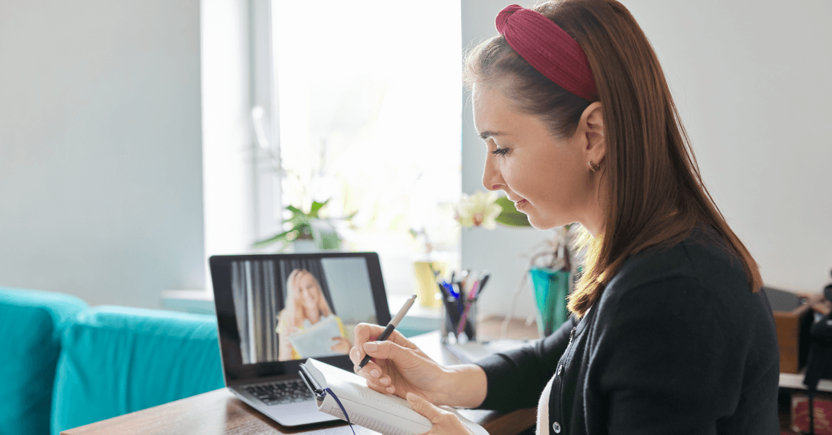 Nejlepší rekvalifikační kurzy pro ženy v roce 2025